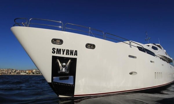 affitta yacht di lusso e barche a motore